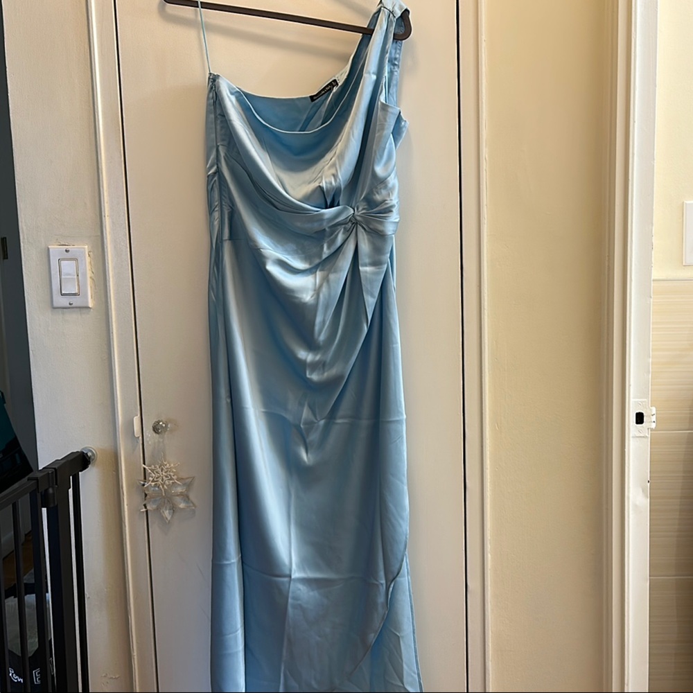 Abercrombie & Fitch Elegant Blue Satin One-Shoulder Dress